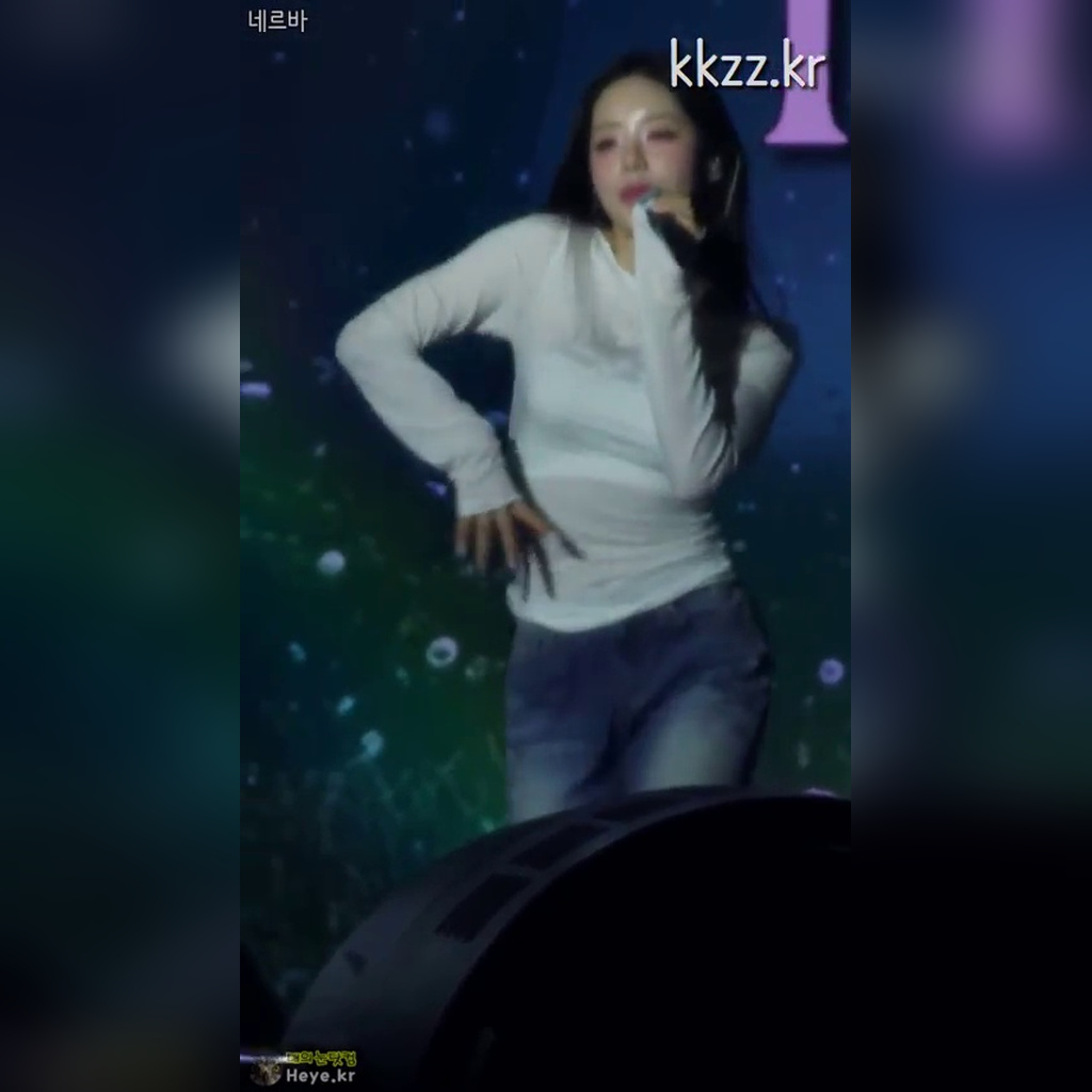 fromis_9 パク・ジウォン コンサートのサウンド確認 GIF