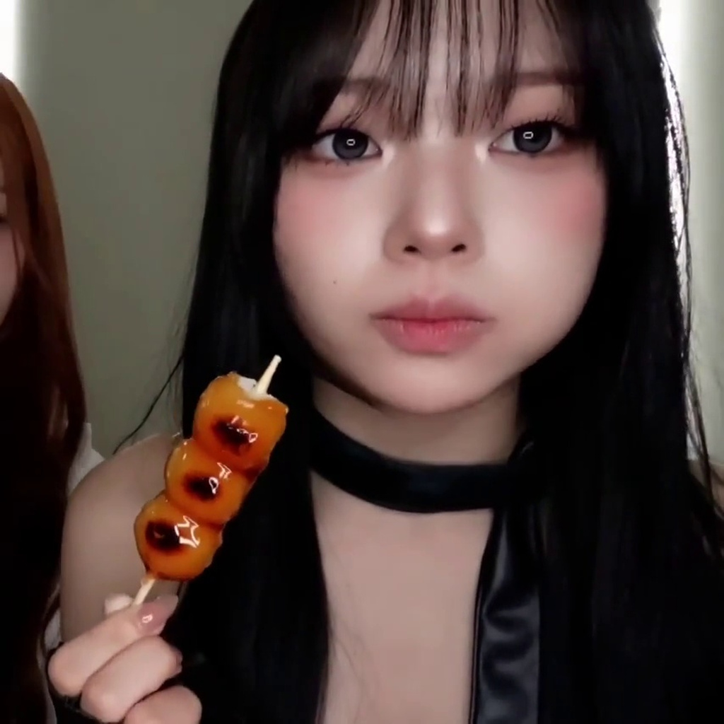 Boeun Eating Dango