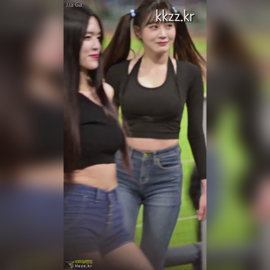 청바지 뒤태 변하율 치어리더 움짤