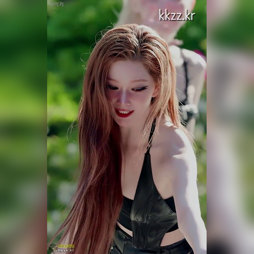 팬미팅 하는 빌리 츠키 움짤