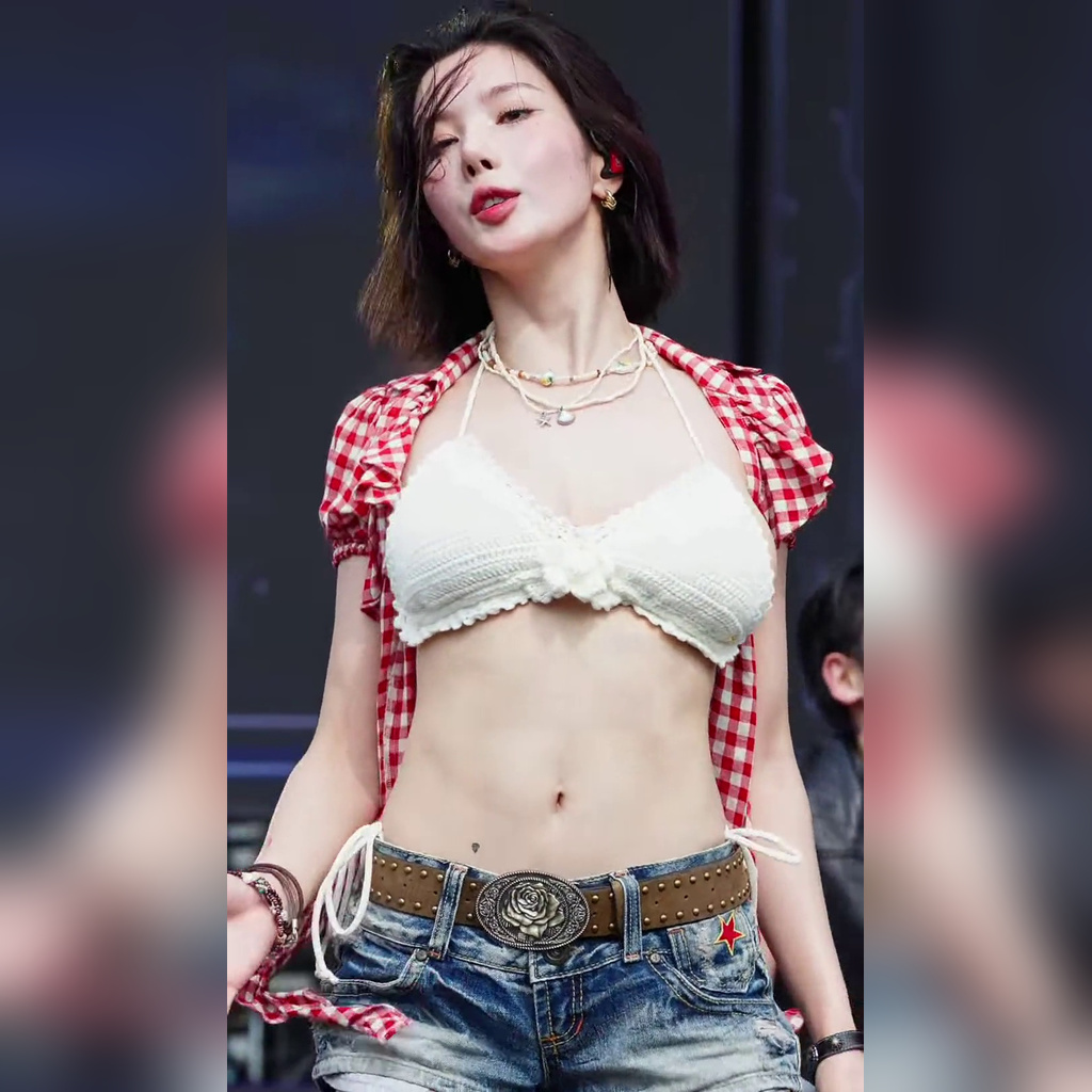 권은비 3