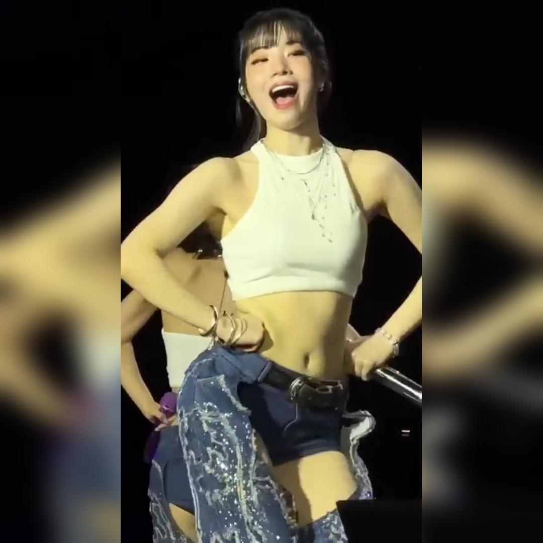 [트와이스] 포니테일 다현…흰 탱크탑 역대급 야한 복부 배꼽 페로몬